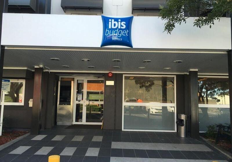 בית מלון כפרי Ibis Budget St Peters