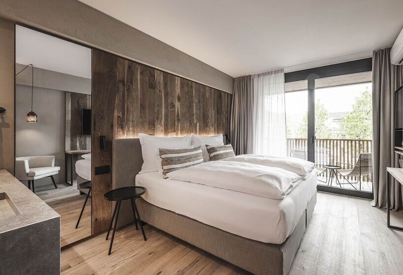 בית מלון כפרי Lowenhof