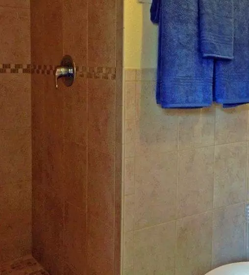 Flamboyan On The Bay Resort & Villas