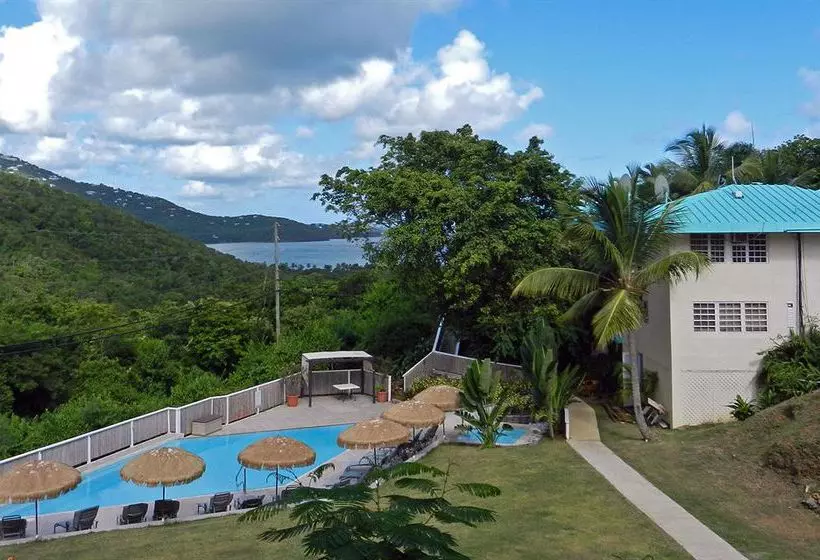 Flamboyan On The Bay Resort & Villas