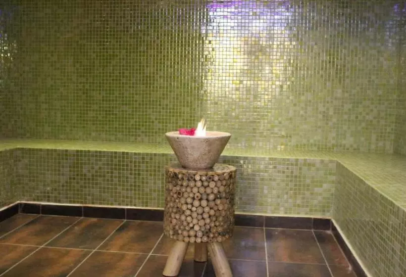 Отель Magnolia Resort