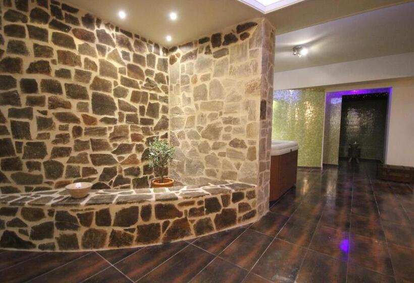 בית מלון כפרי Magnolia Resort