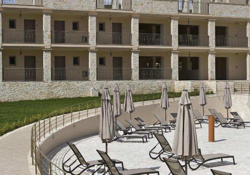 בית מלון כפרי Magnolia Resort