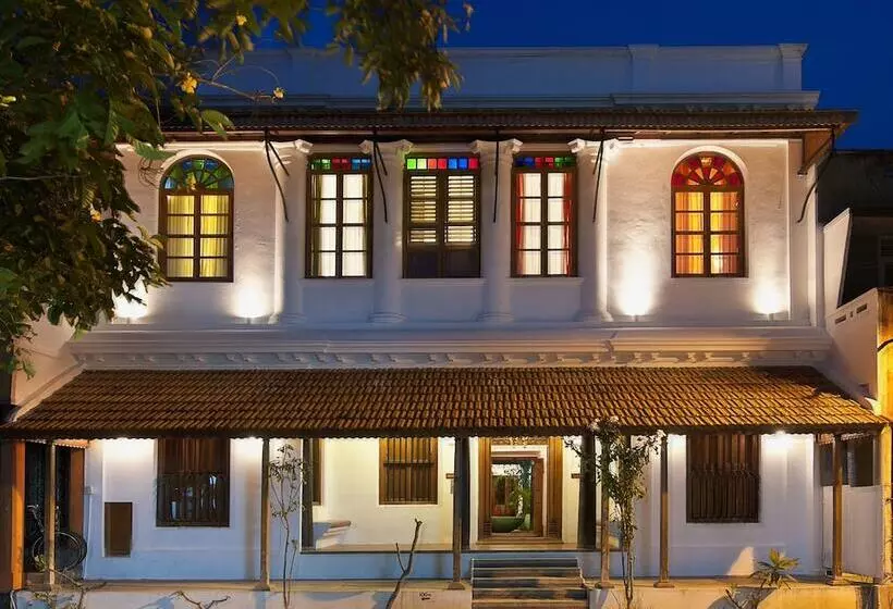ホテル Maison Perumal Pondicherry   A Cgh Earth Experience