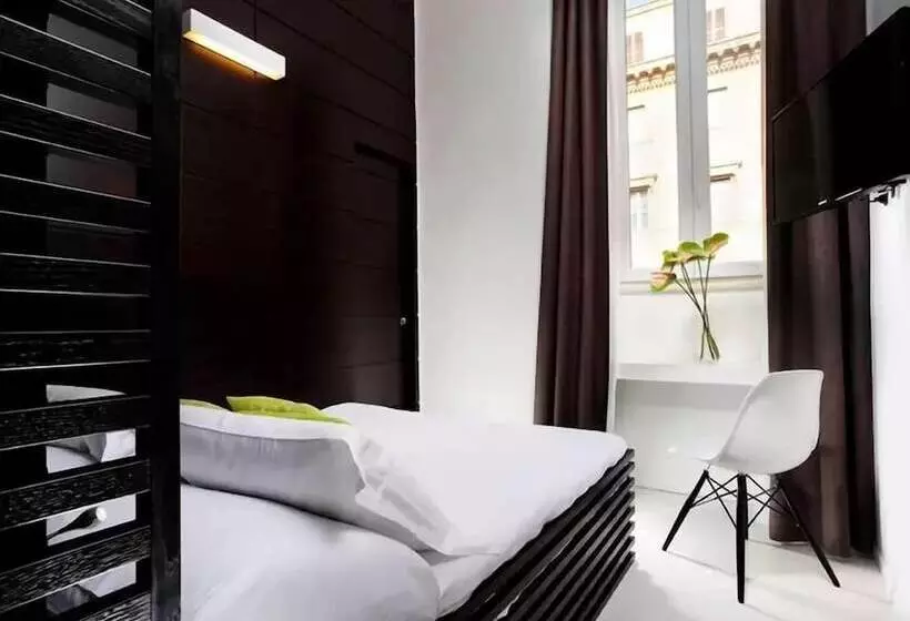 هتل Navona Stay