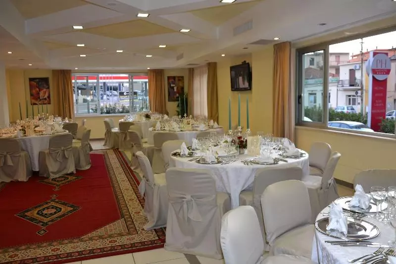 酒店 Palace Gioia Tauro