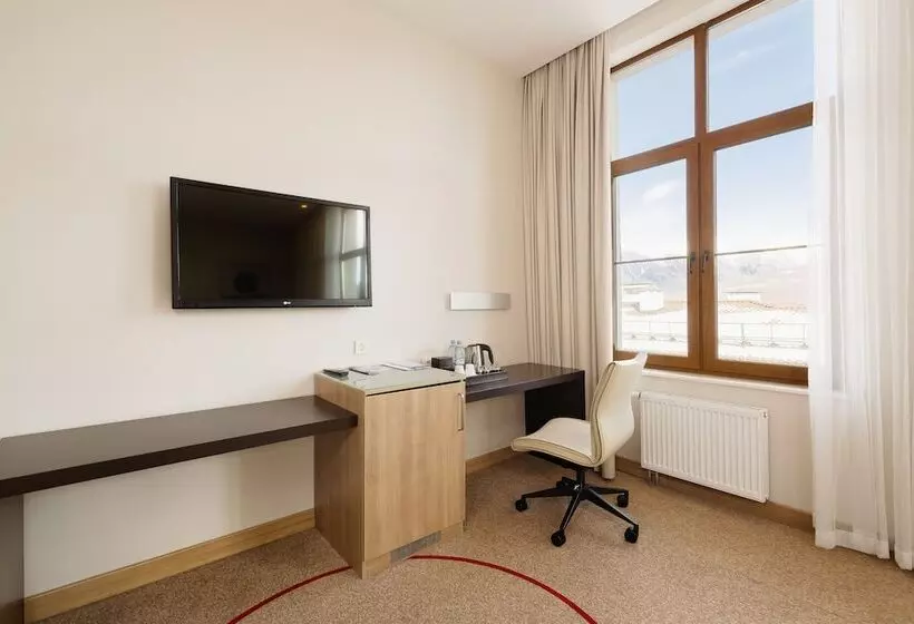 فندق Panorama By Mercure