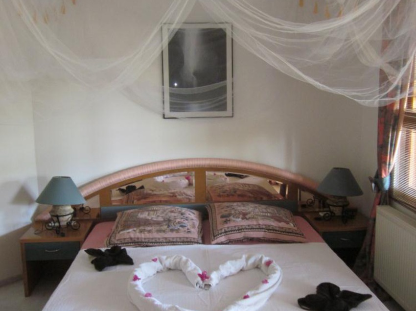 هتل Romantik Villa Dalla