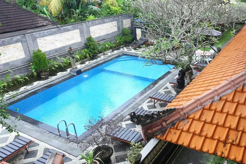 Отель Sagitarius Inn