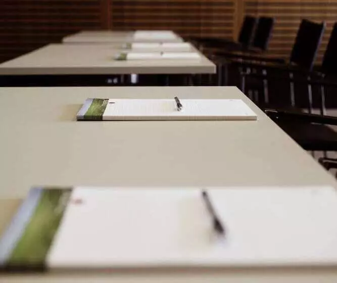 Отель St. Martins Therme & Lodge