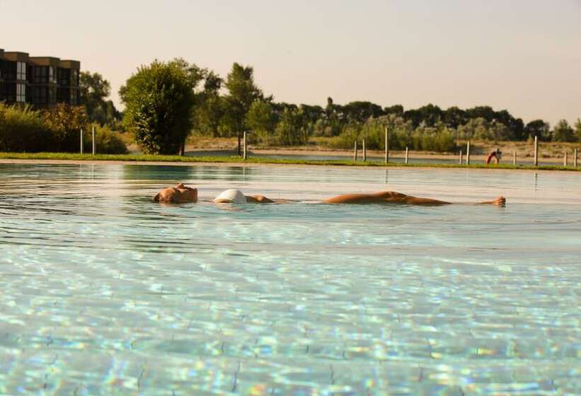 Отель St. Martins Therme & Lodge