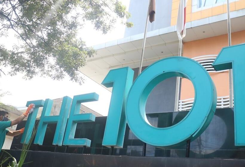 Hotel The 1o1 Malang Oj