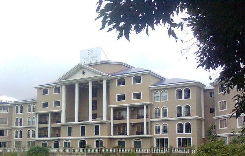 هتل The Golden Suites & Spa