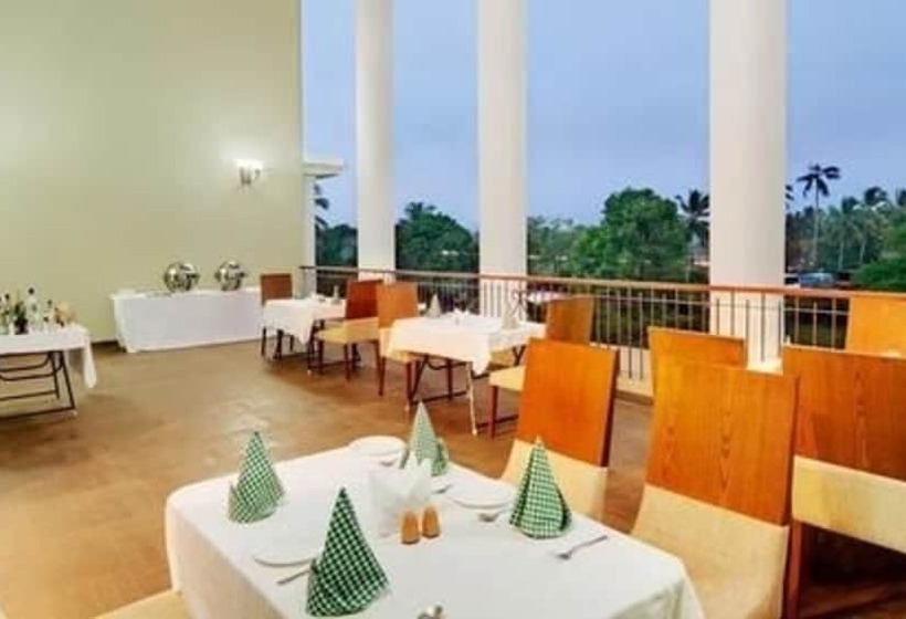 هتل The Golden Suites & Spa