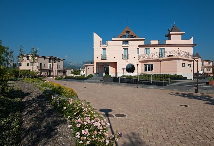 L  Araba Fenice Hotel & Resort