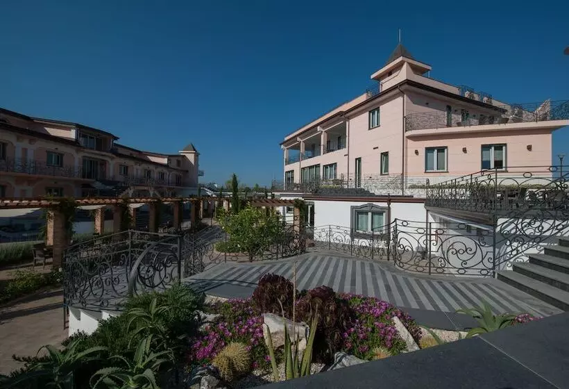 L Araba Fenice Hotel & Resort
