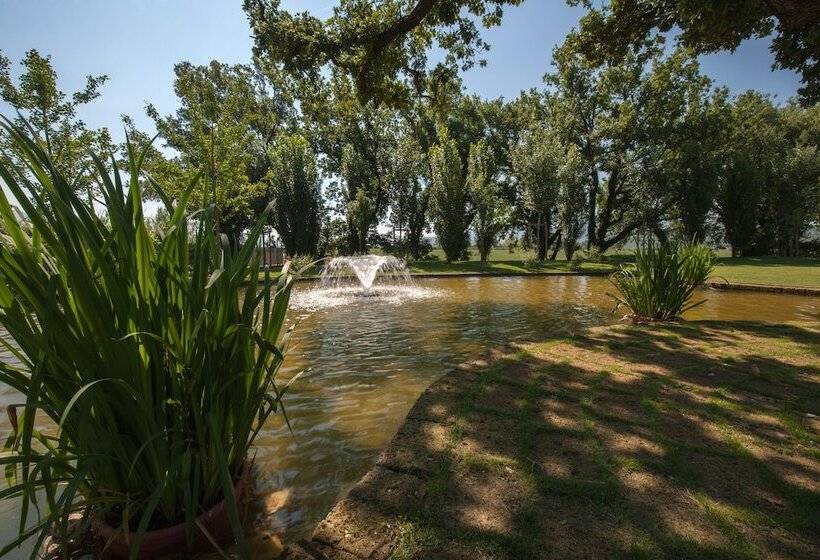 L  Araba Fenice Hotel & Resort