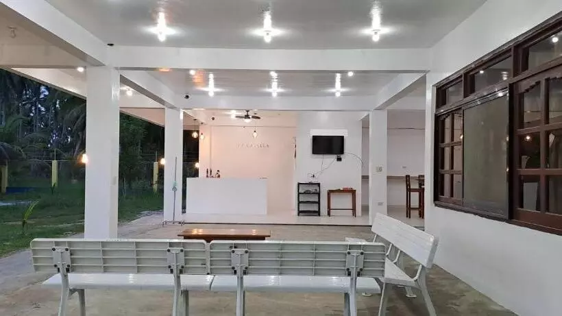 Hotelli Chilly Beach Resort Palawan