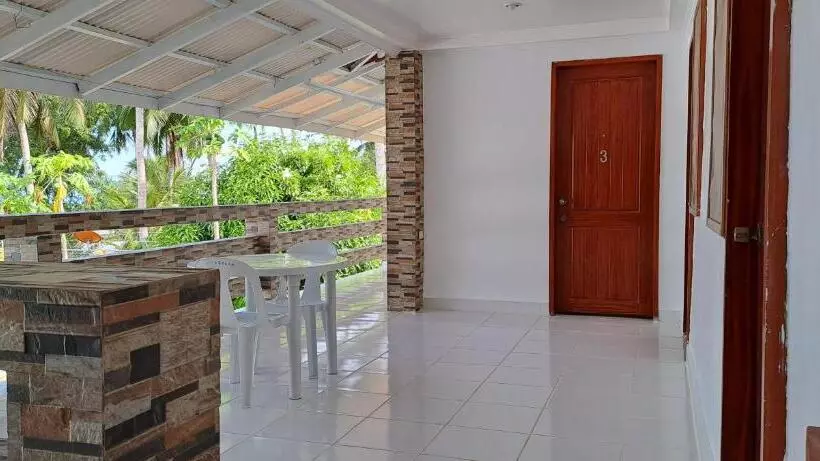 Hotelli Chilly Beach Resort Palawan