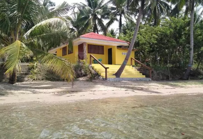 Hotelli Chilly Beach Resort Palawan
