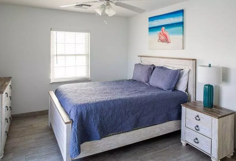 هتل Island Club Turks