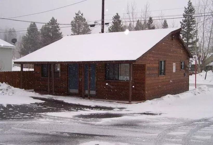 Hotelli June Lake Villager