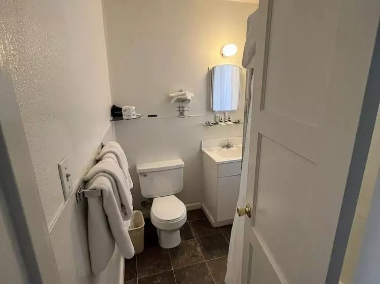 Hotelli June Lake Villager