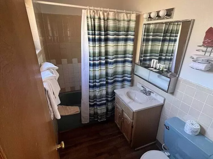 Hotelli June Lake Villager