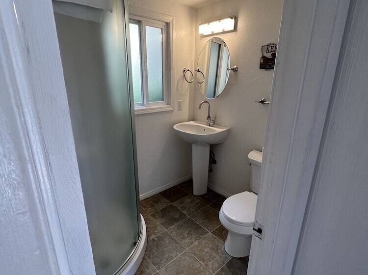 호텔 June Lake Villager