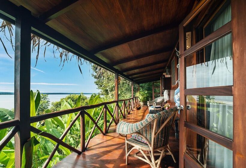 هتل La Lancha By Francis Ford Coppola