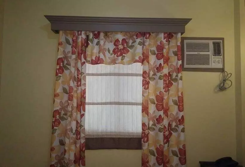 Hotelli San Juan Suites