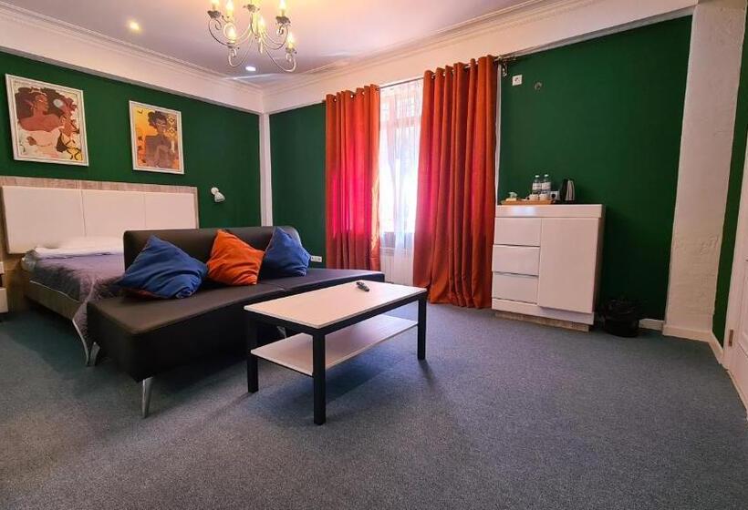 تختخواب و صبحانه Cryptohotel.club