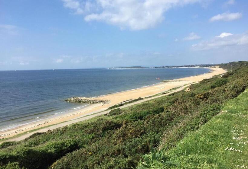 مبيت وإفطار No Car Needed