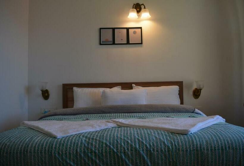 住宿加早餐 Thapa Farms, Koti Simla