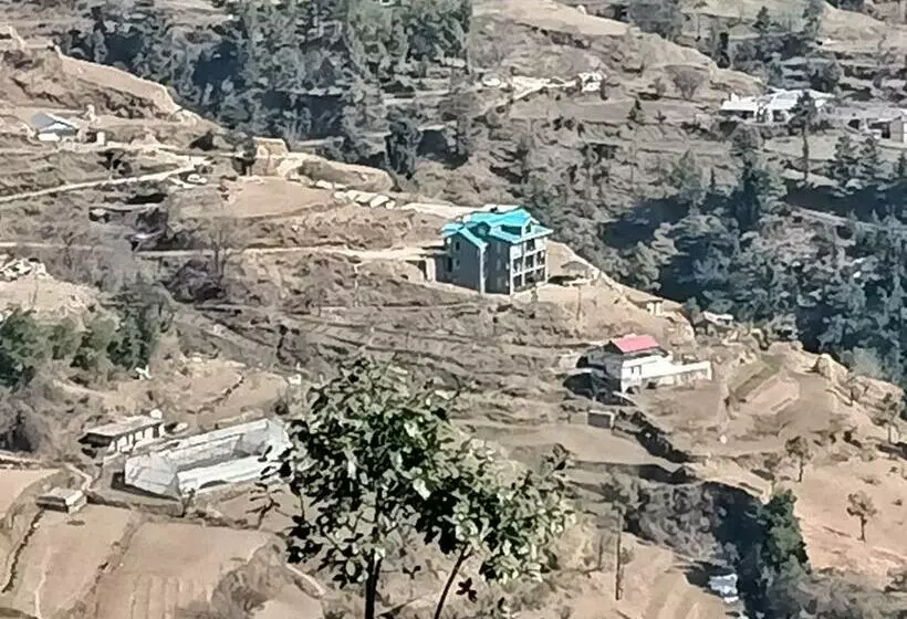 Aamiaismajoitus (B&B) Thapa Farms, Koti Simla