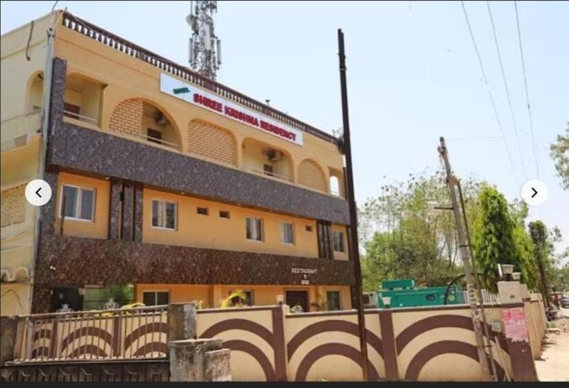 فندق Shree Krishna Residency By Bookingcare