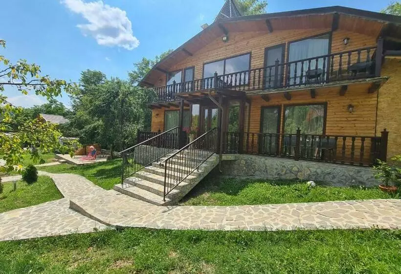 Majatalo Complex Turistic Hor A