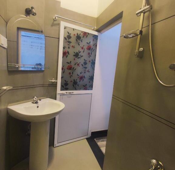 Pensiune Flower Shade Villa