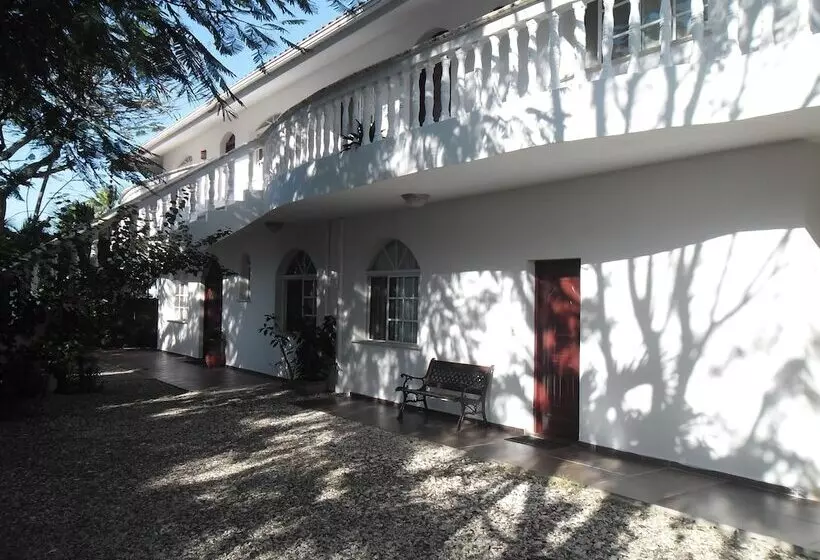 Villa Isabella Residence
