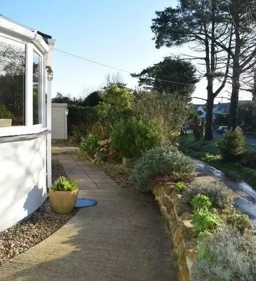 تختخواب و صبحانه 6 Trungle Terrace