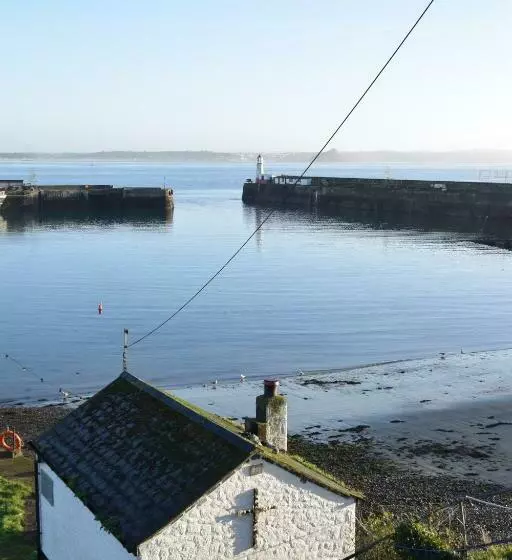 تختخواب و صبحانه 6 Trungle Terrace