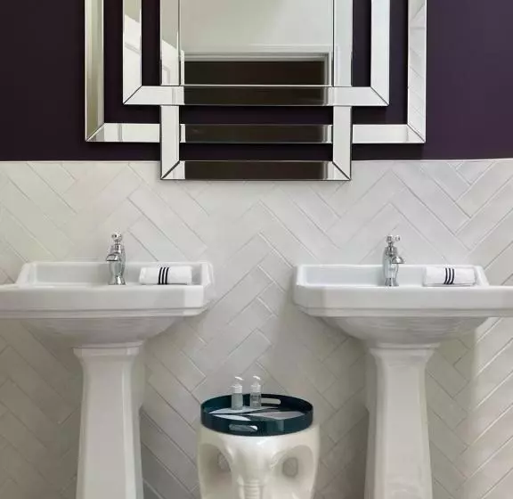تختخواب و صبحانه Les Chambres De Marie