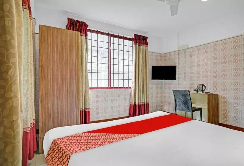 ホテル Capital O Vazhakkala Residency