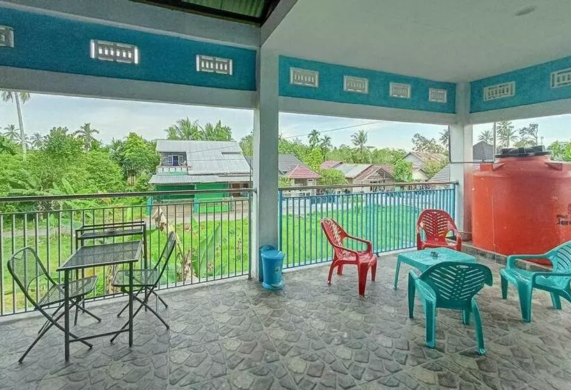 ホテル Homestay Papa Mama Syariah Redpartner