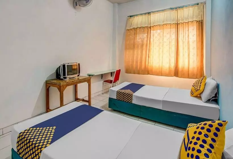 Spot On 90964 Hotel Margadana