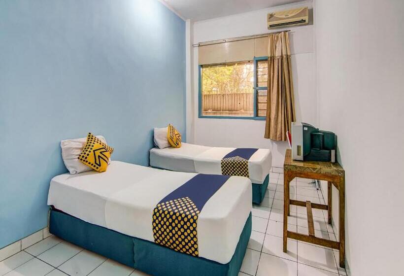 Spot On 90964 Hotel Margadana