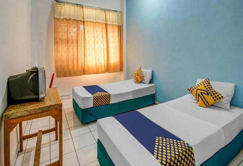 Spot On 90964 Hotel Margadana