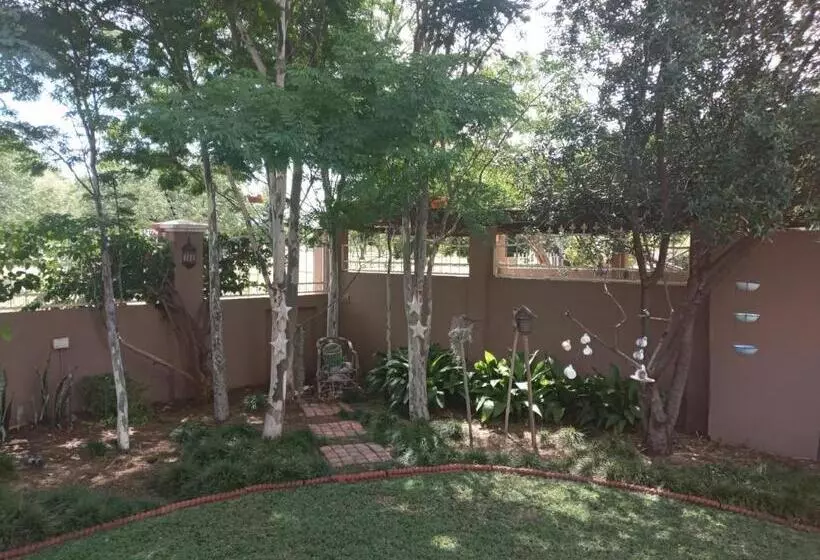 Majatalo 75 On Milner Lodge