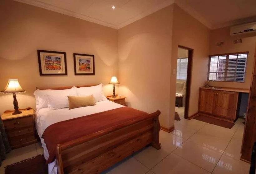 Majatalo 75 On Milner Lodge