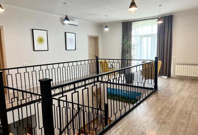 پانسیون Begaso Family Winery